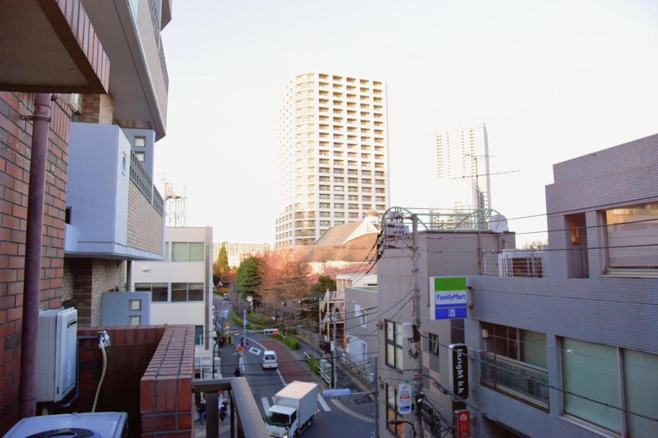 新宿都心JR山手线步行3分钟家庭组团出游首选东京市景韩国步行街免费WiFi 도쿄 외부 사진